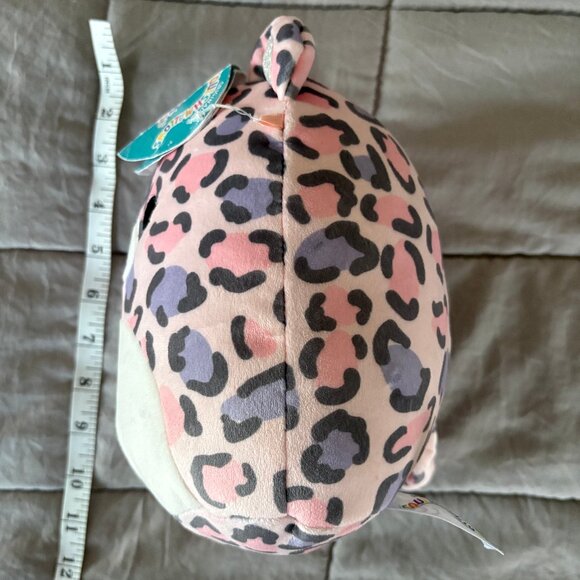 NEW with tags, Squishmallow Dallas the leopard plush toy - Picture 6 of 11